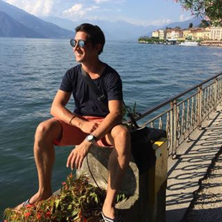 Esteban Flores's avatar