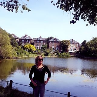 Adriana Luisa's avatar