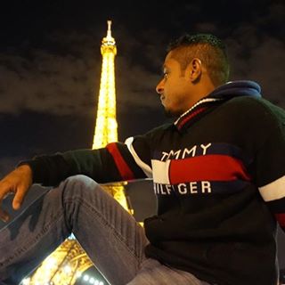 Rafael Eduardo's avatar