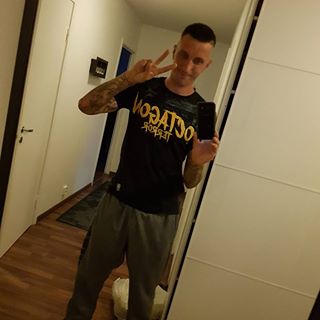 Dawid Dymitrukd's avatar