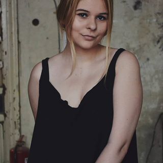 Alina Bianca's avatar