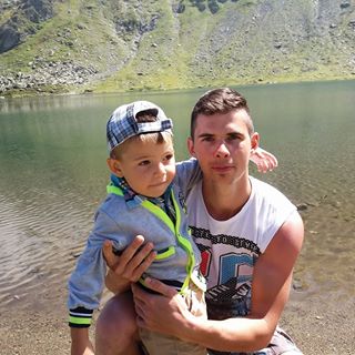 Cristi Criss's avatar