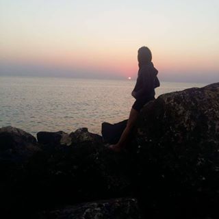 Ramona Mihaela's avatar