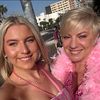 Yvonne F's avatar