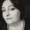 Laura Low's avatar