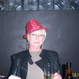 Elaine Gallias's avatar