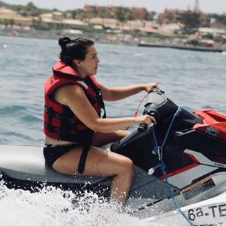 Rebekah Hernandez-Rees's avatar