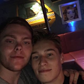 Tom Strachan's avatar