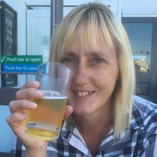 Tracey Barrell's avatar