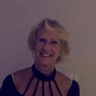 Theresa Allen's avatar