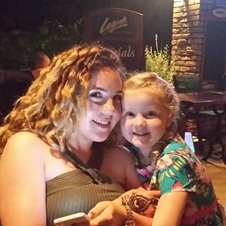 Sara Scriven's avatar