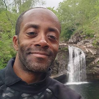 Lloyd Gale-Ward's avatar