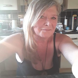 Teresa Burnikell's avatar