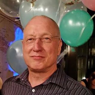 Chris Stott's avatar