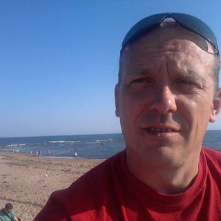 Robert Lorincz's avatar