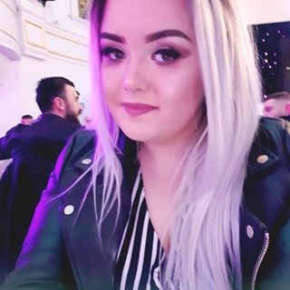 Ana Valeria's avatar