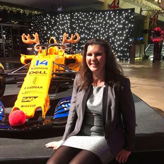 Sarah Rowe's avatar