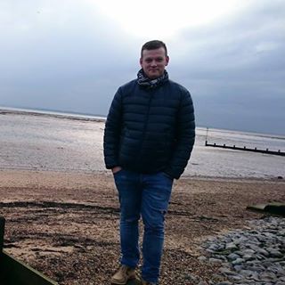 Maciej Ficek's avatar