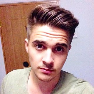 Oli Mihai's avatar