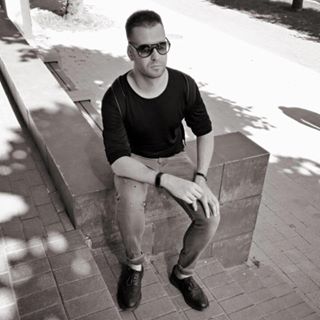 Toni Gorodnicenko's avatar