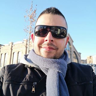 Alexander Molina Toro's avatar