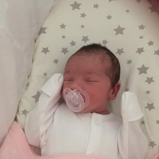 Mary Tracey's avatar