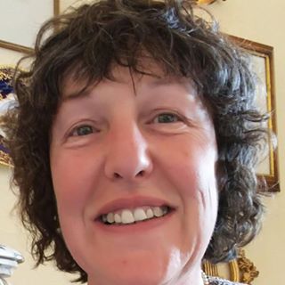 Ruth Watters's avatar