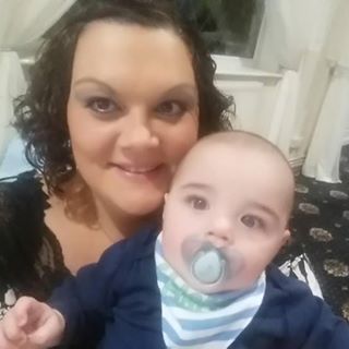 Helen Jones's avatar