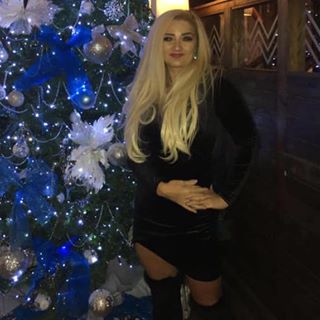 Becky Jane Arnold's avatar