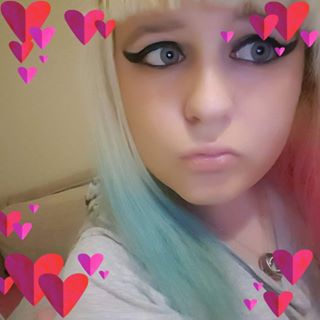 Emma C Roberts's avatar