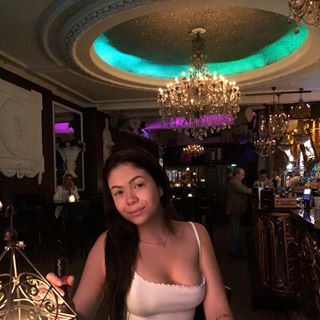 Fernanda Pires's avatar