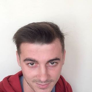 ELk Cristian's avatar