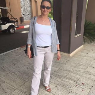 Amina Mansour's avatar