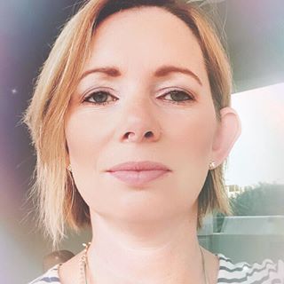Sarah Welsh's avatar