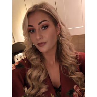 Philippa Mills's avatar