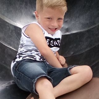 Jennifer Pearson's avatar