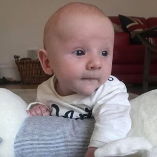 Claire Mason's avatar