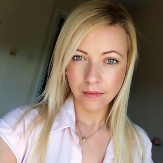 Andrea Lovas's avatar