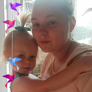 Mandy Spence's avatar