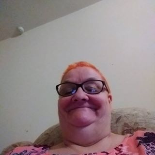 Karen Redding's avatar