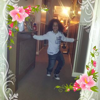 Maxine James's avatar