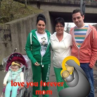 Deela Scullion's avatar