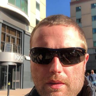 Andrew Mills's avatar