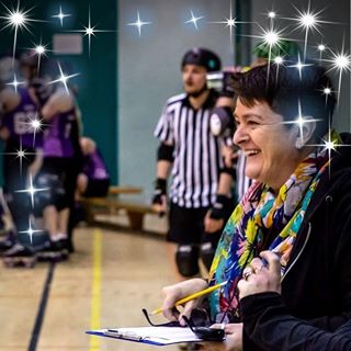 Linda Helen Crosbie's avatar