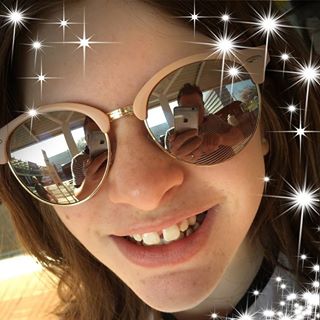 Lucy Bennett's avatar