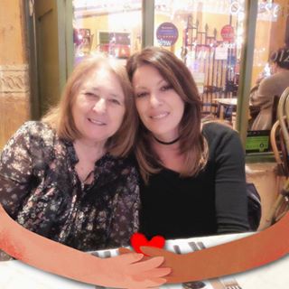 Sandra Fenton's avatar