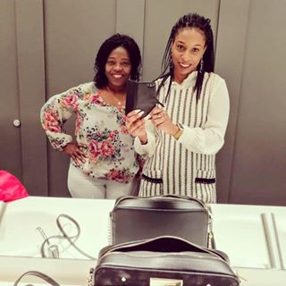 Lisa Barros's avatar