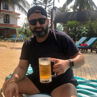 Rahul Mania Anand's avatar
