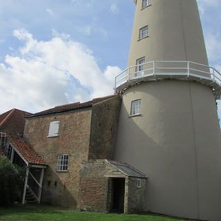 Samantha Allard's avatar