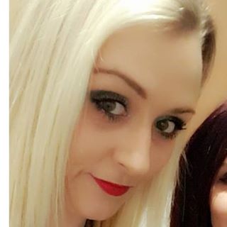 Amy Walters's avatar
